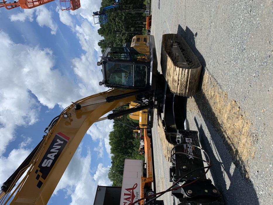 2020 SANY SY265C LC