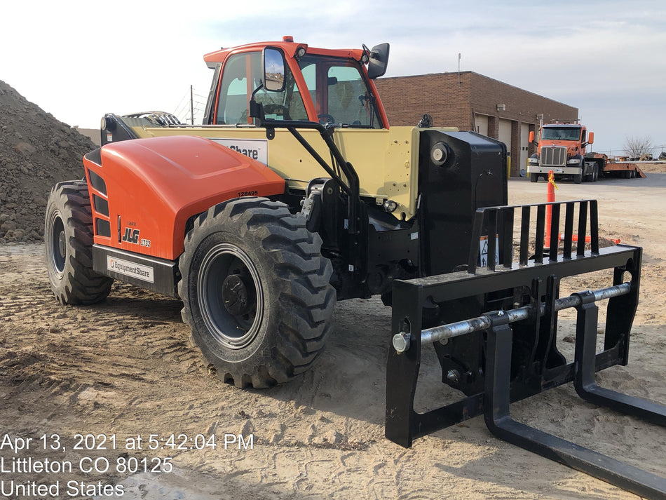 2021 JLG 1732