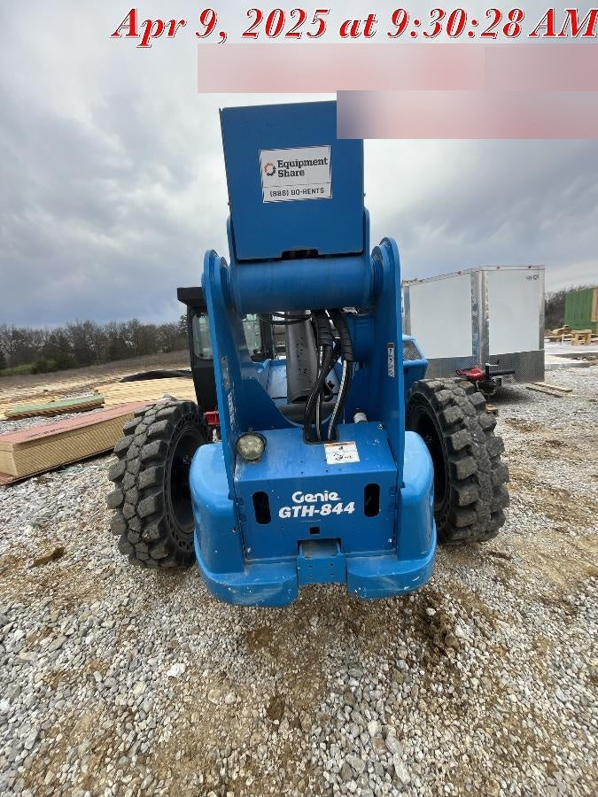 2022 GENIE GTH-844