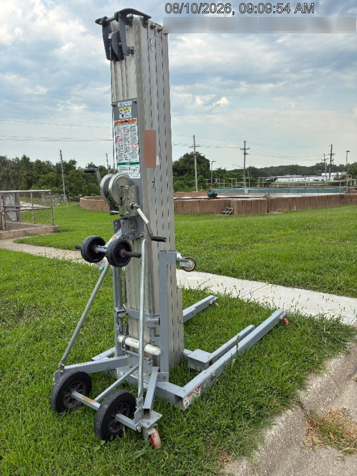 2020 GENIE SLC-24