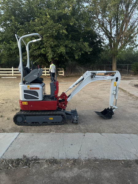 2023 TAKEUCHI TB210R