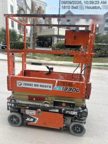 2021 JLG ES1330L