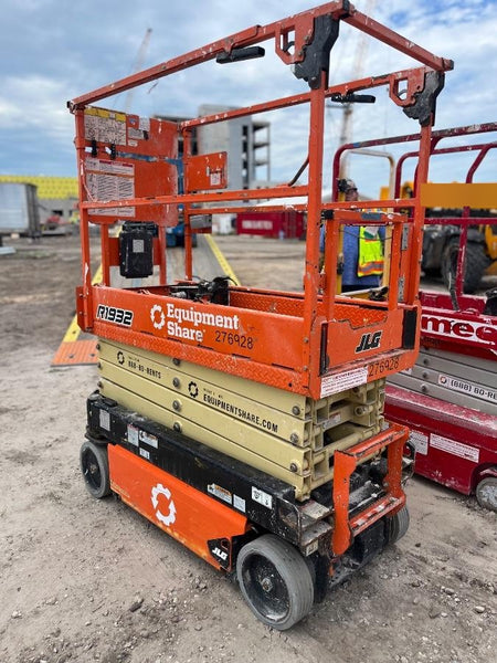 2022 JLG R1932