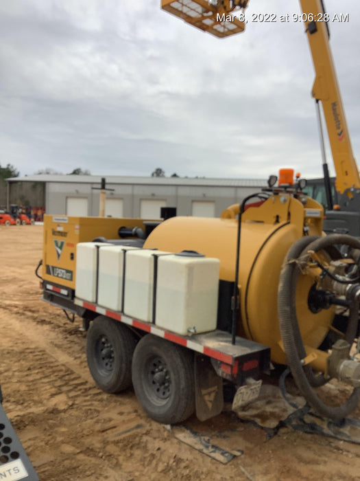 2021 Vac-Tron LP573XDT T4 Koehler Diesel Engine, 500 Gallon Debris Tank, x2 100 Gallon Water Tanks