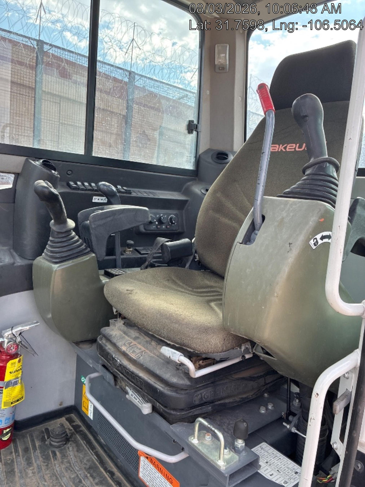 2022 TAKEUCHI TB290C