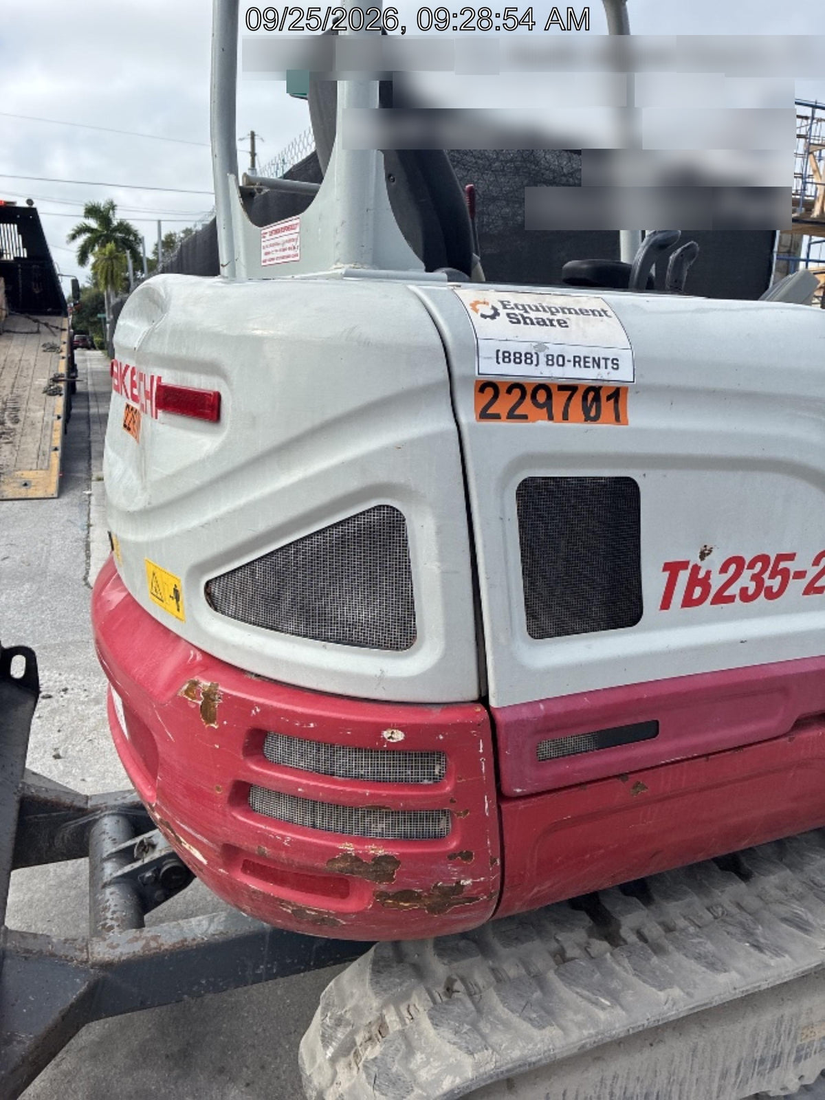 2022 TAKEUCHI TB235-2R