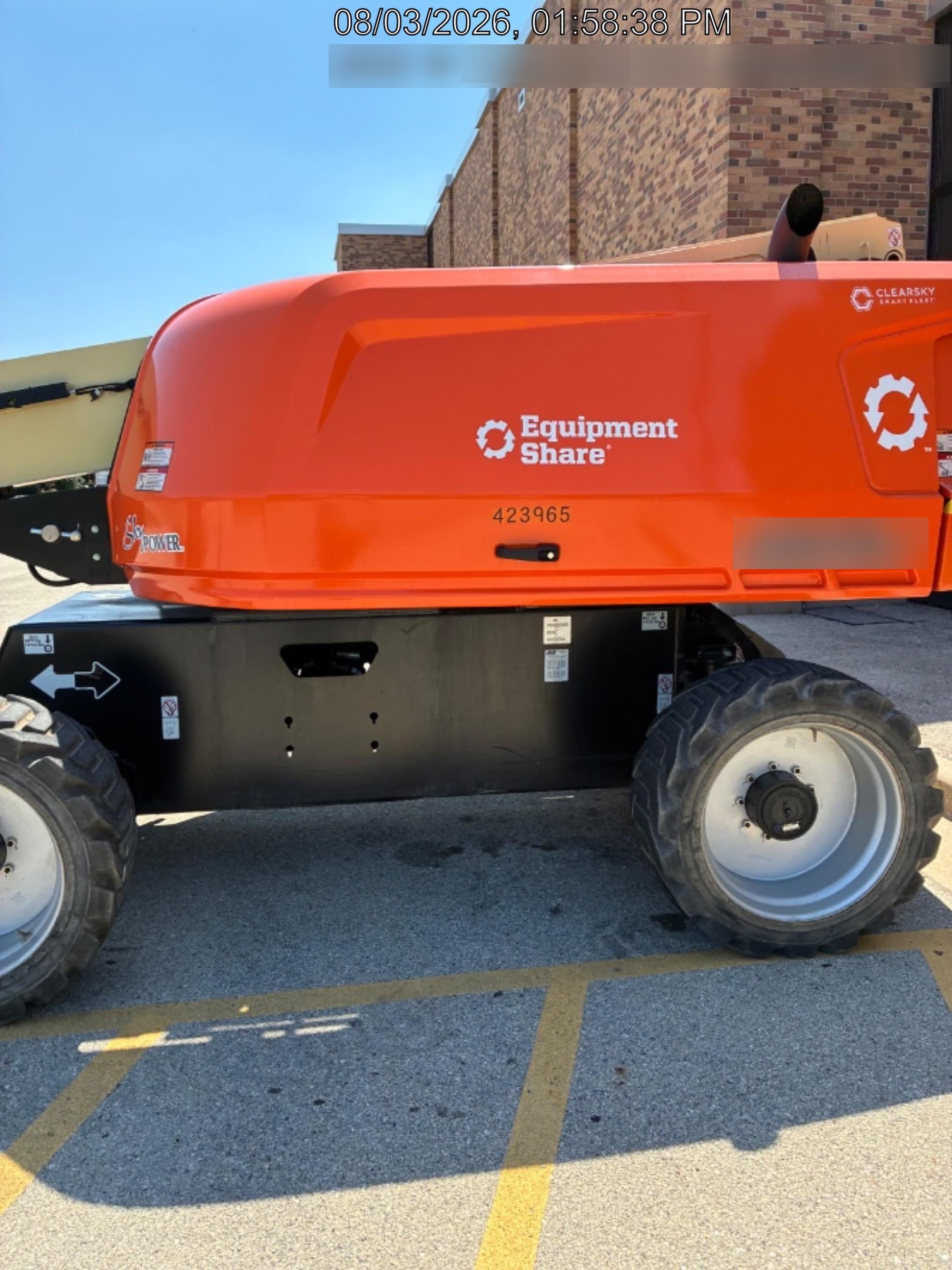 2024 JLG 660SJ