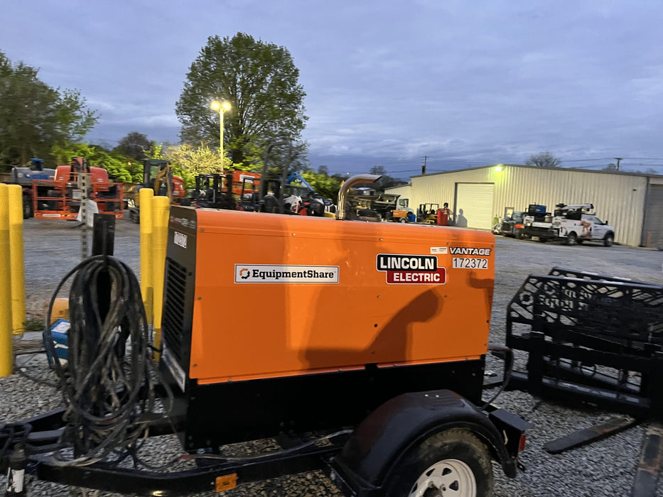 2021 Lincoln Electric Vantage 322 Vantage 322 Ready Pak 3 w/ Decals, ORANGE (includes trailer, cable rack, fender light kit) NO Telematics