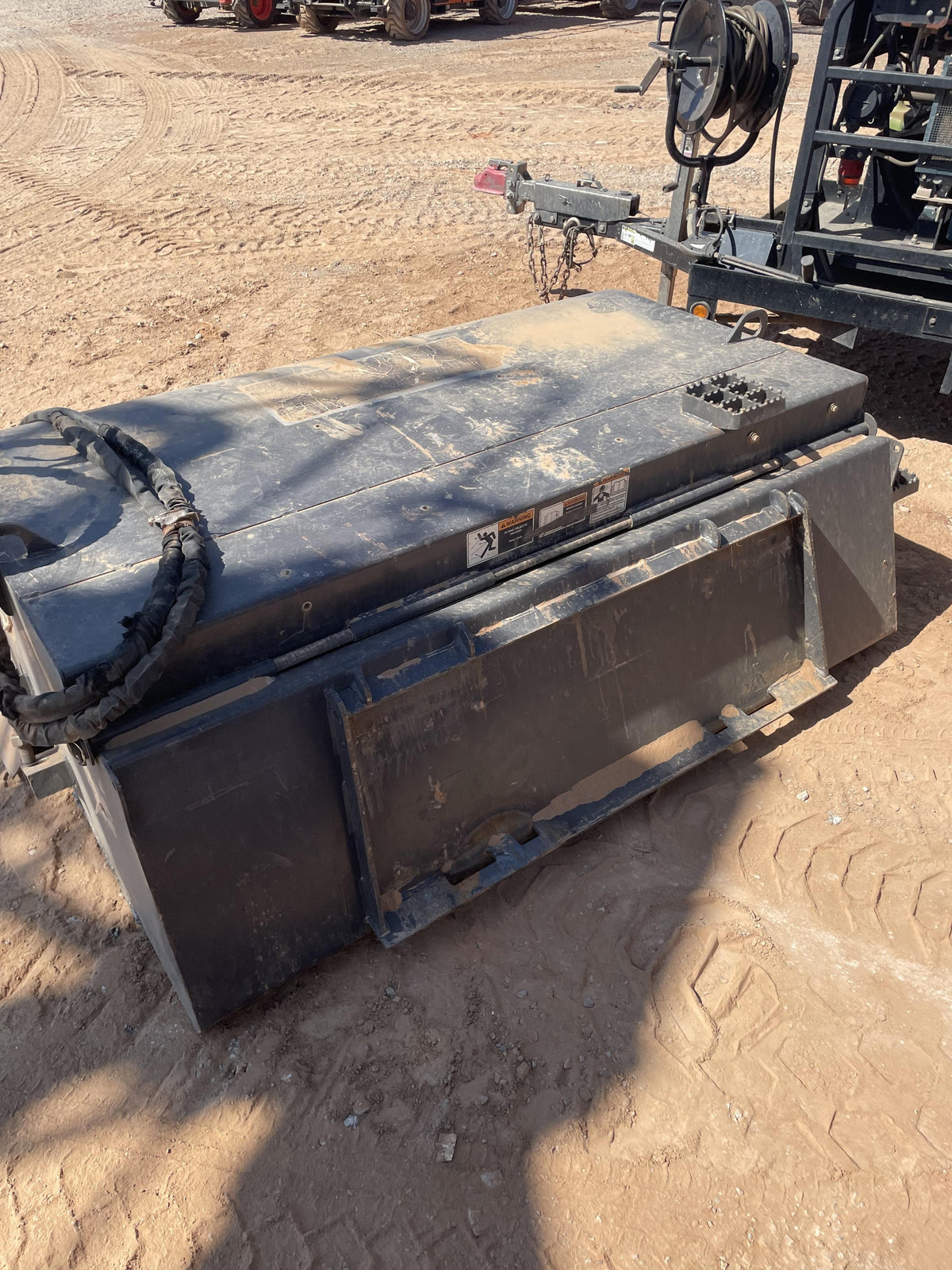 2019 PALADIN Sweepster SB72