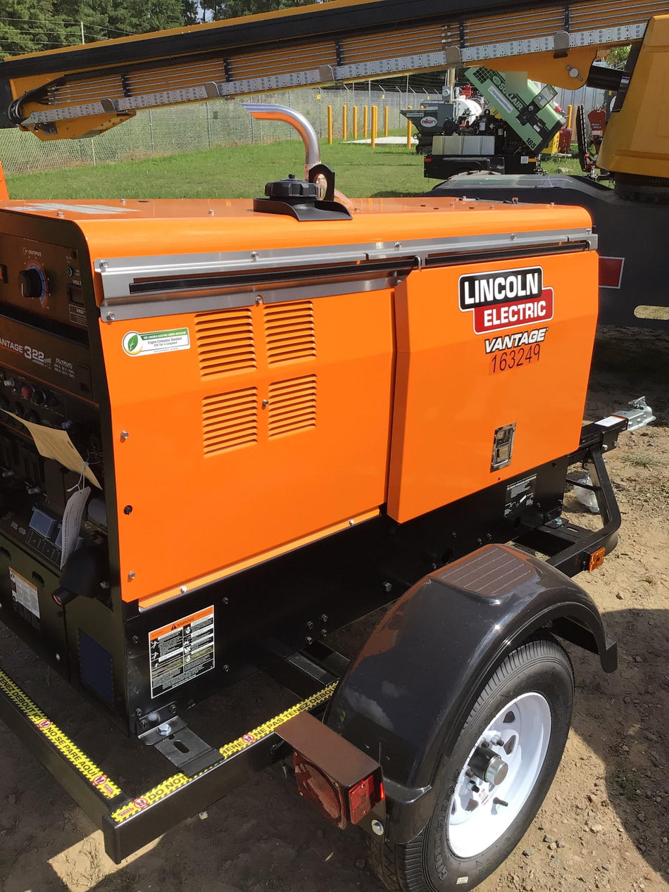 2021 Lincoln Electric Vantage 322 Vantage 322 Ready Pak 3 w/ Decals, ORANGE (includes trailer, cable rack, fender light kit) NO Telematics