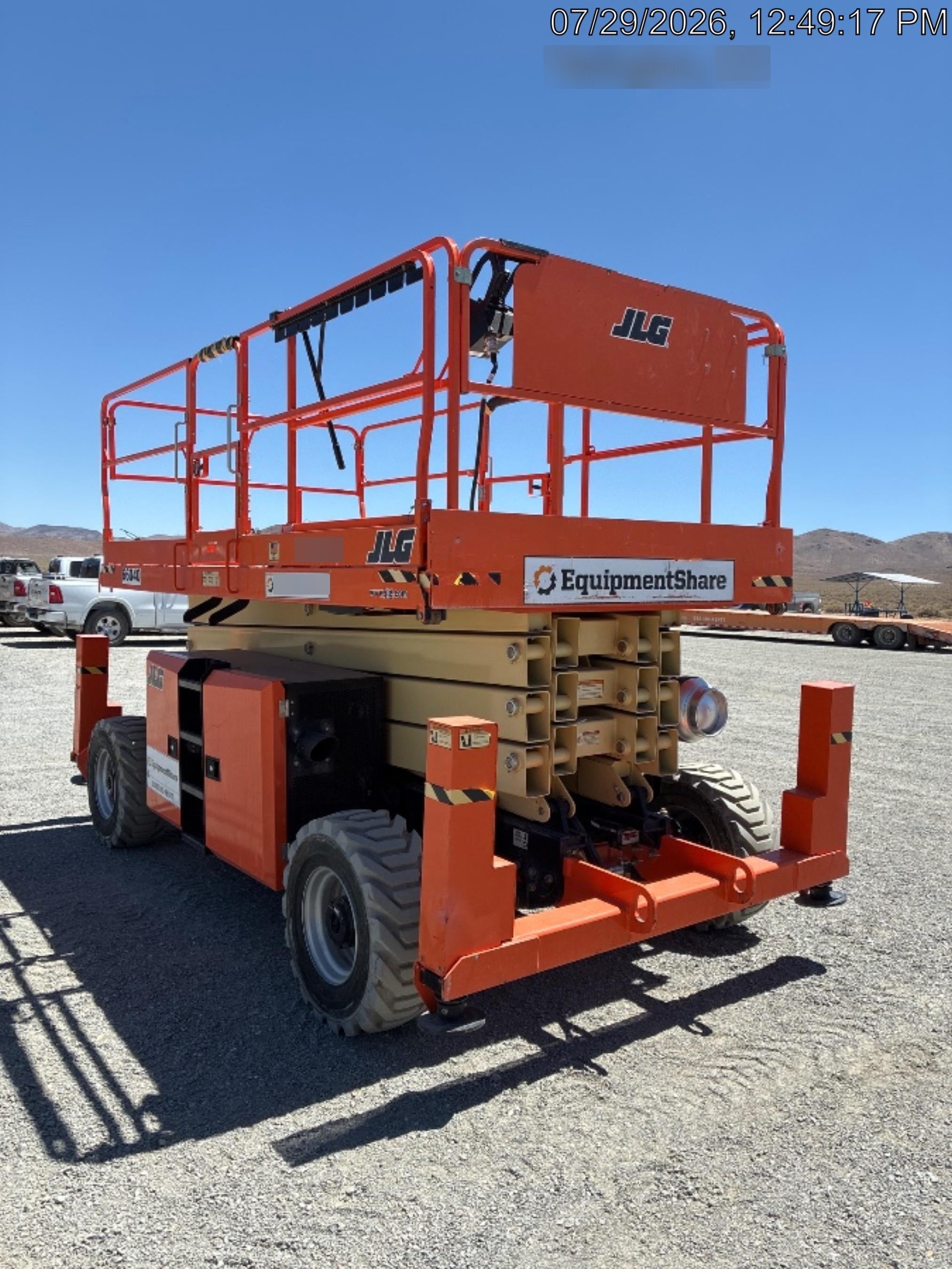 2020 JLG 430LRT