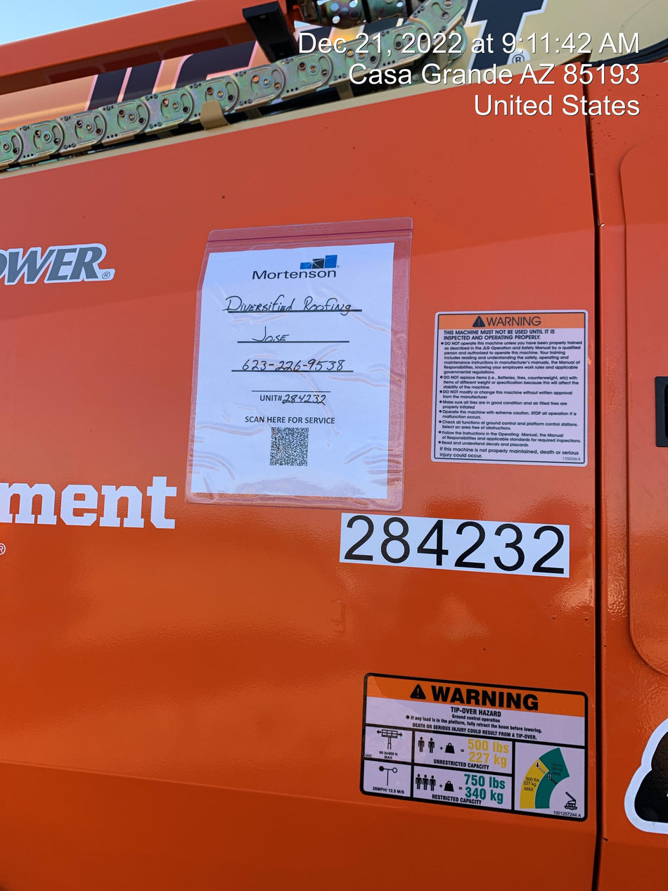 2022 JLG 860SJ