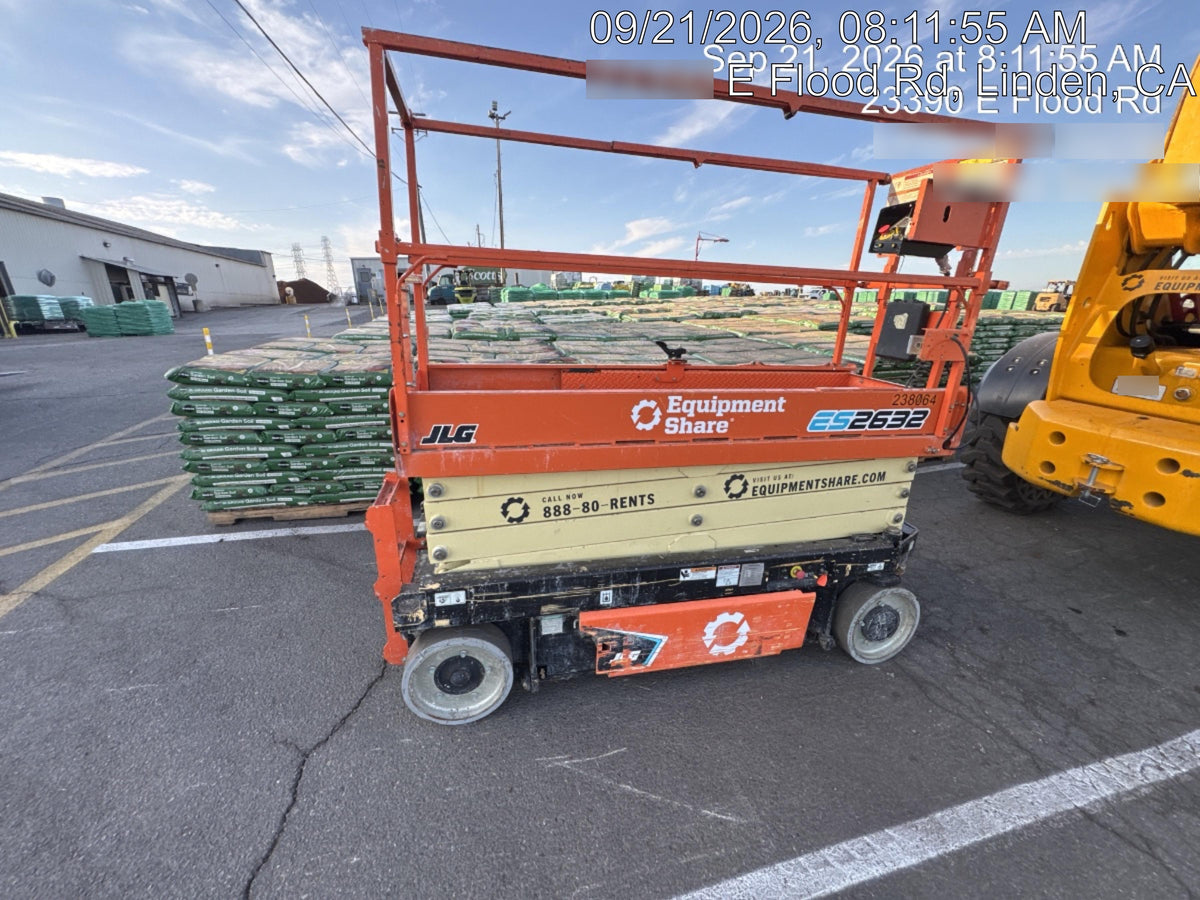 2022 JLG ES2632