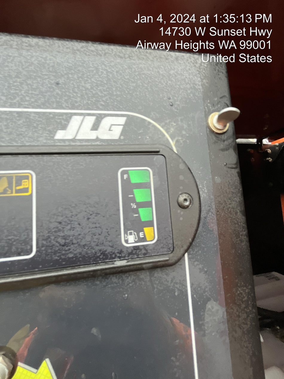 2023 JLG 860SJ