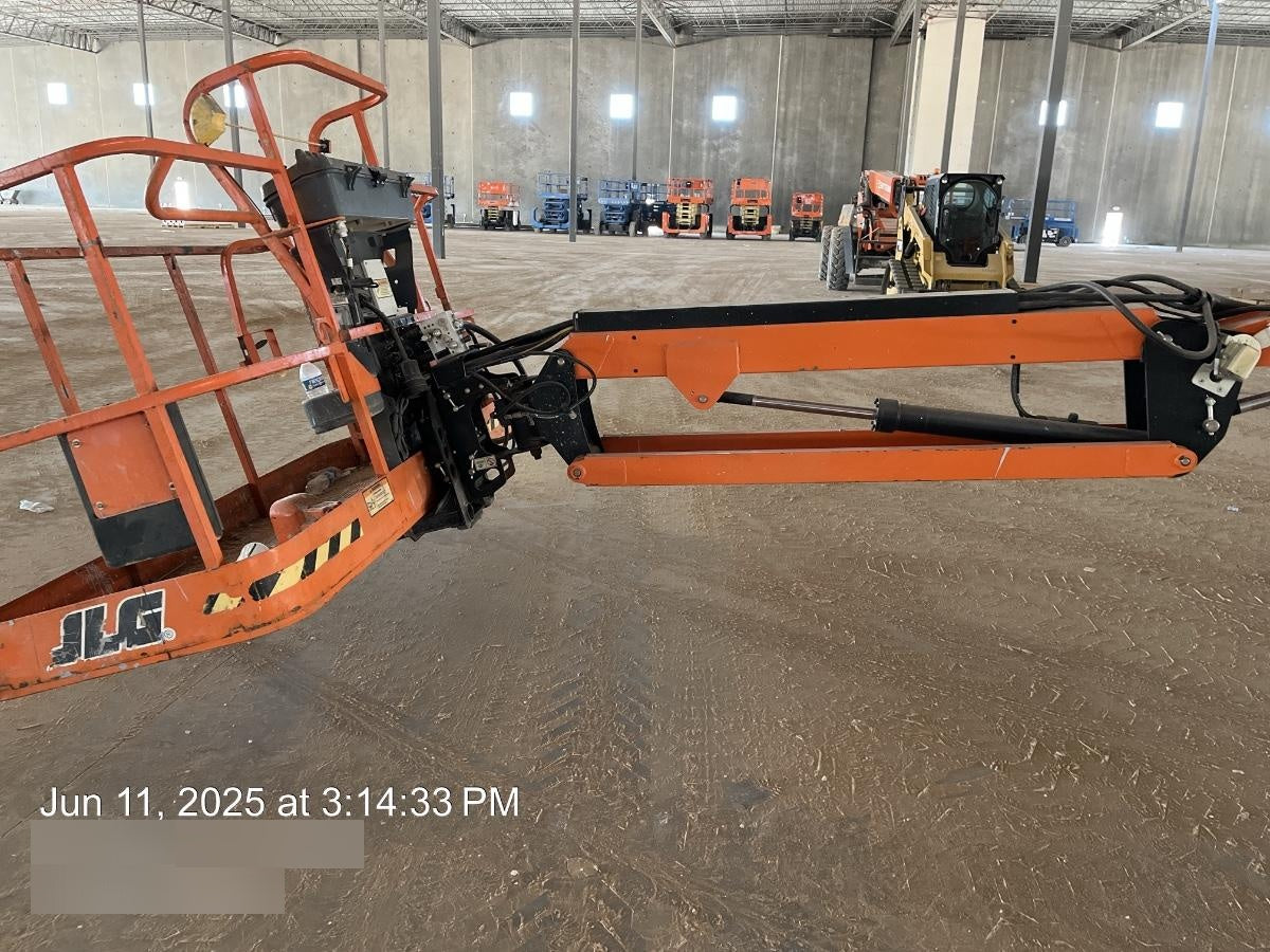 2021 JLG 660SJ