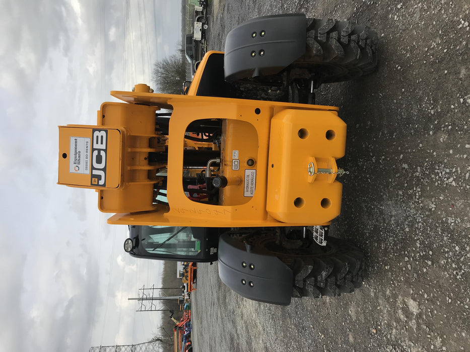 2020 JCB 506-36 Cab/Heat/Air, 74 HP, Solid Tires, STD Worklight, Beacon, Aux Hydraulics, Lifting Eye, Back up Alarm w/48" Carriage/48" Forks