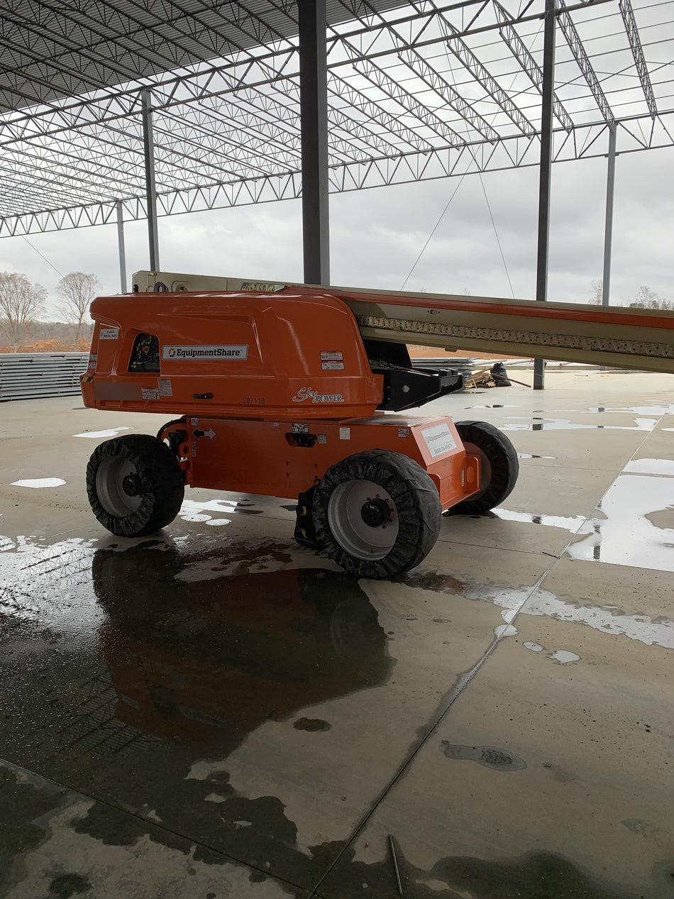 2022 JLG 660SJ