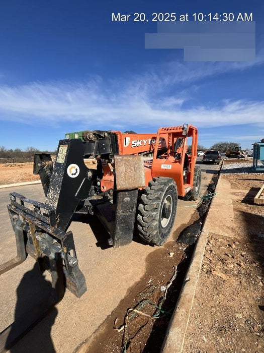 2018 Skytrak 10054 Skytrak 10054 10K Telehandler w/Open ROPS Solid Tires, LED Work Lights, Rotating Beacon, 60" Carriage/60" Forks