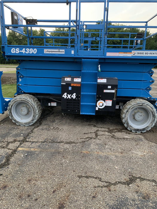 2020 GENIE GS-4390 RT