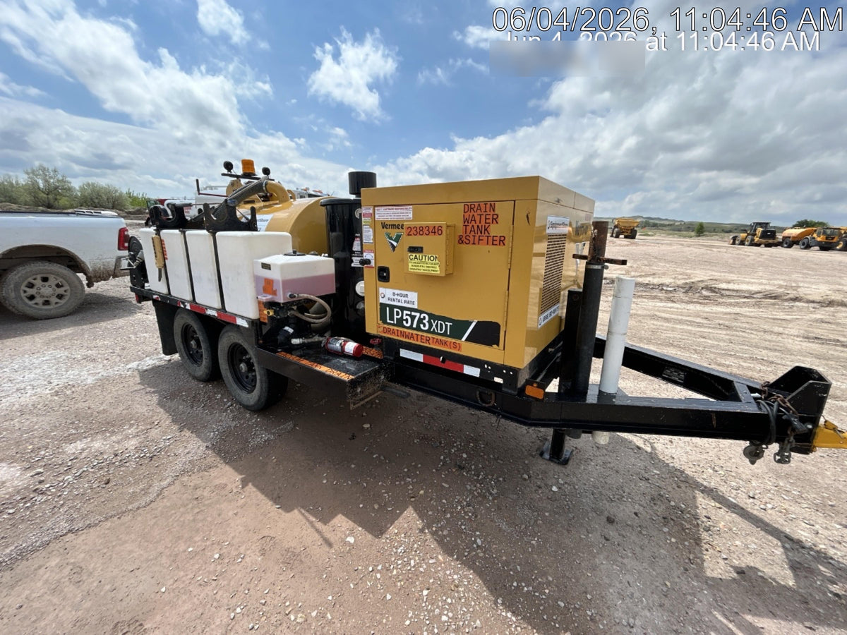 2022 Vac-Tron LP573XDT T4 Koehler Diesel Engine, 500 Gallon Debris Tank, x2 100 Gallon Water Tanks