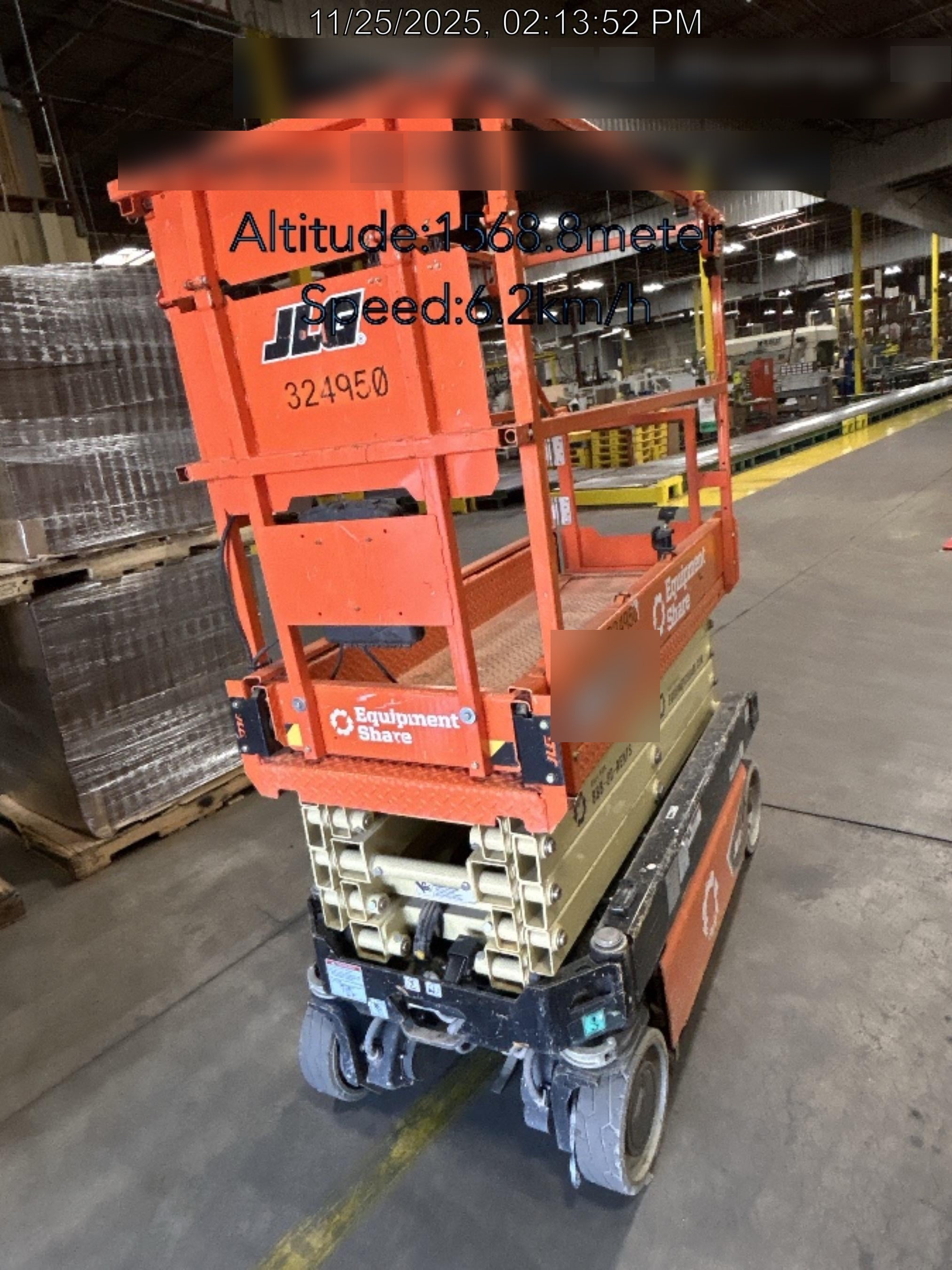 2023 JLG ES1932