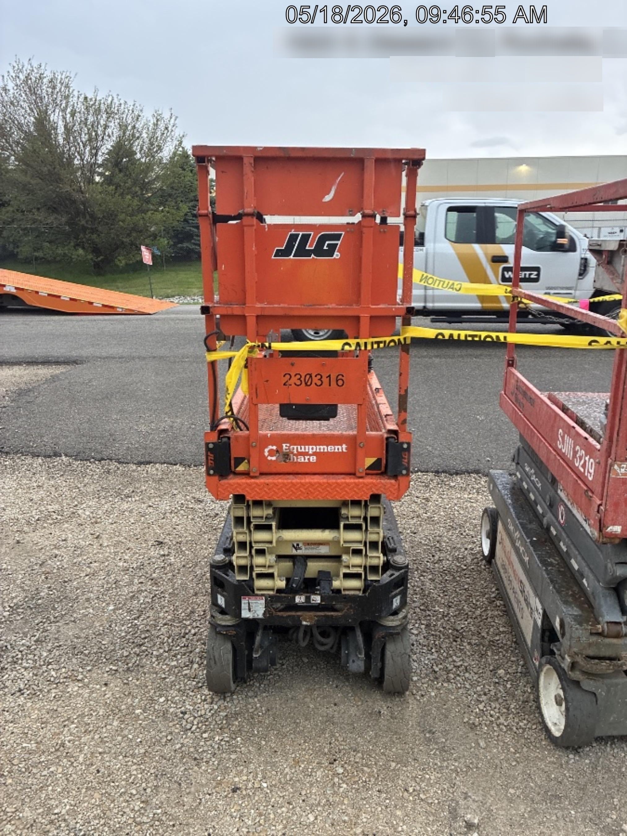 2022 JLG ES1932