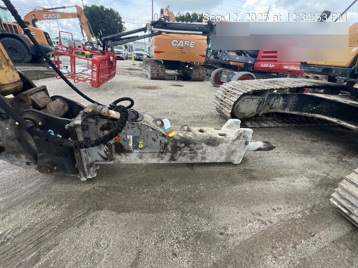 2022 EPIROC EC140T