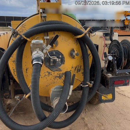 2021 Vac-Tron LP573XDT 500 Gallon Debris Tank w/ Hydraulic Tilt, two (2) 100 Gallon Water Tanks, Low Profile Torsion Axles (12,000 GVWR)