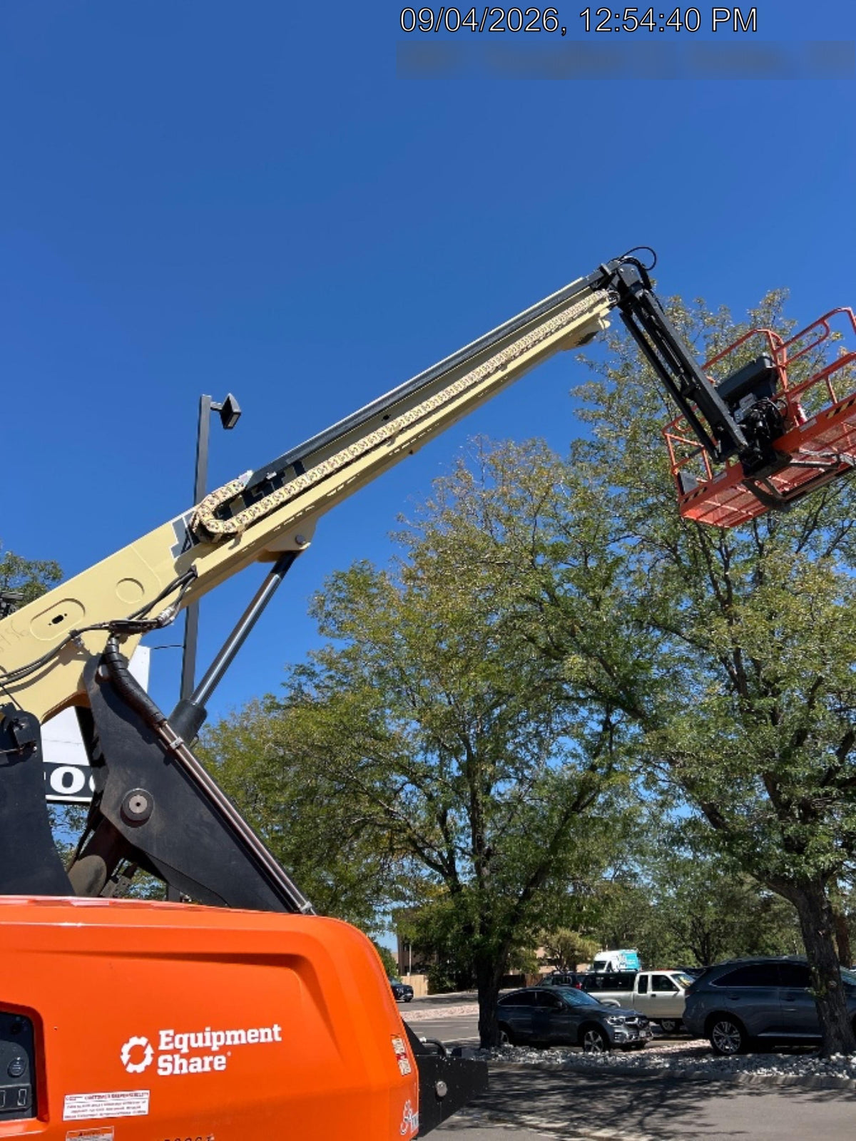 2024 JLG 660SJ