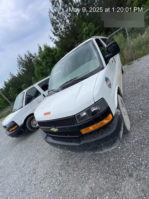 2023 CHEVROLET Express Van - Rental