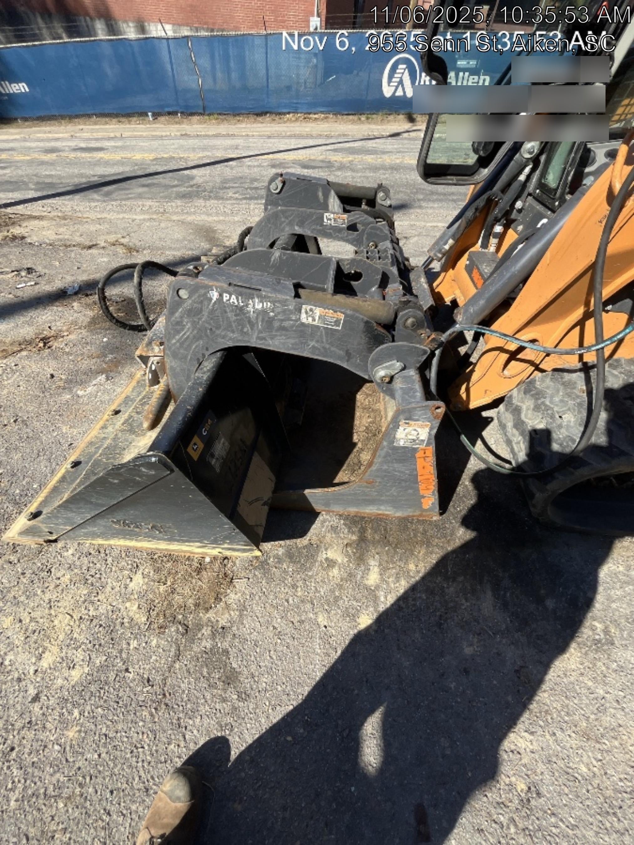 2020 PALADIN 76" Scrap Grapple Bucket - Paladin