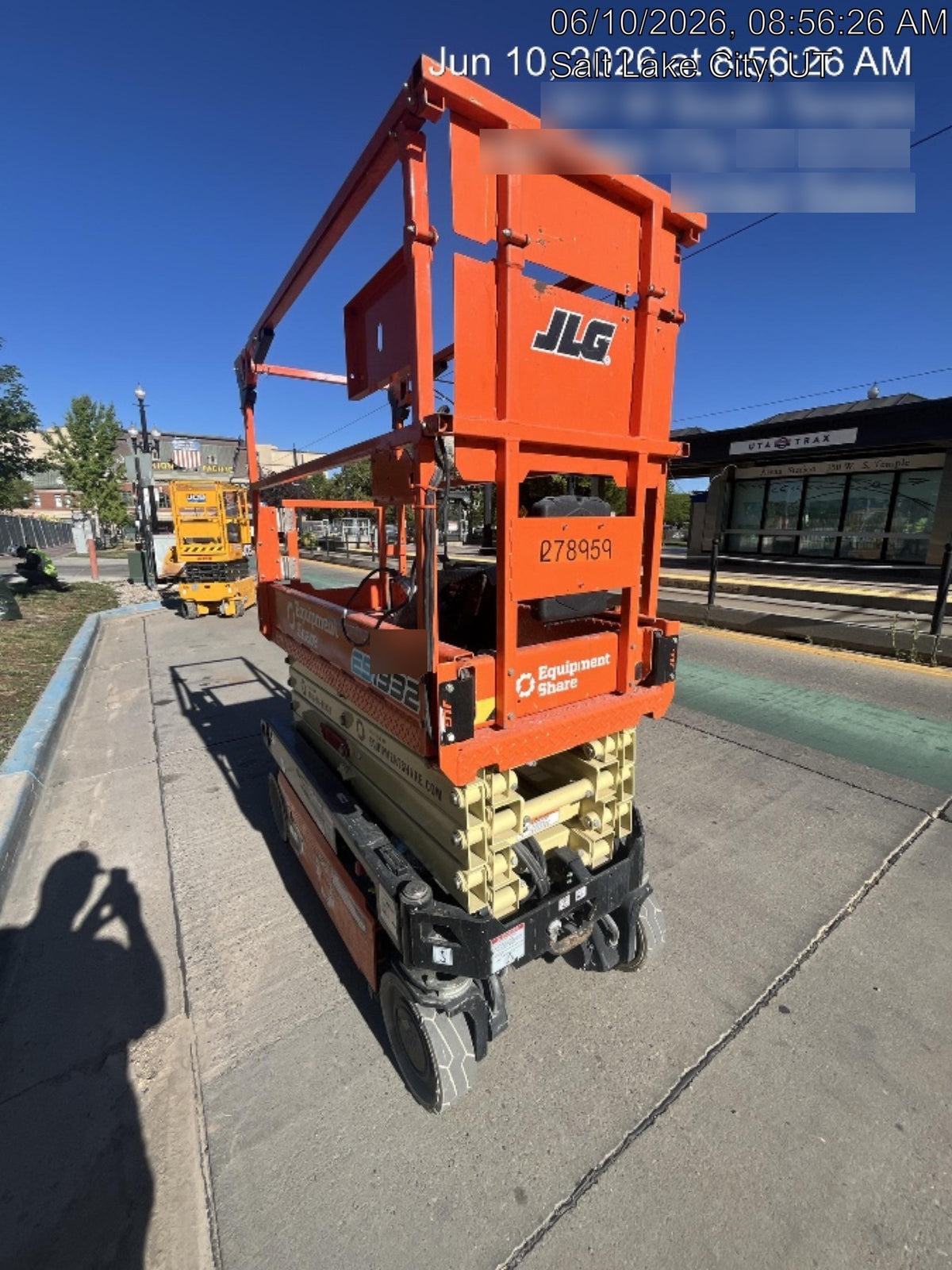 2022 JLG ES1932