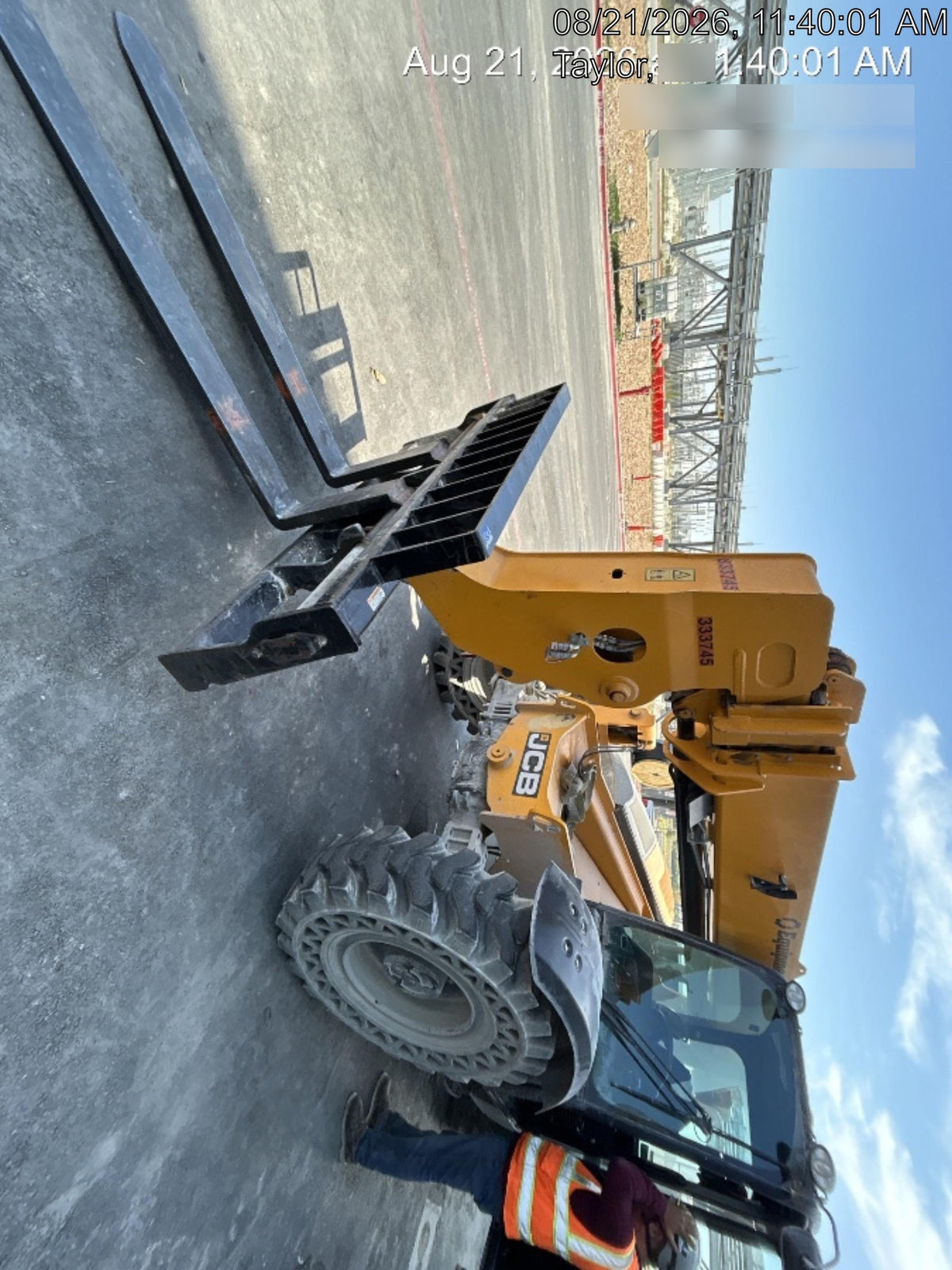 2023 JCB 509-42