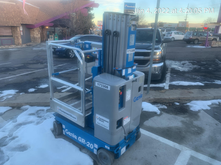 2021 GENIE GR-20