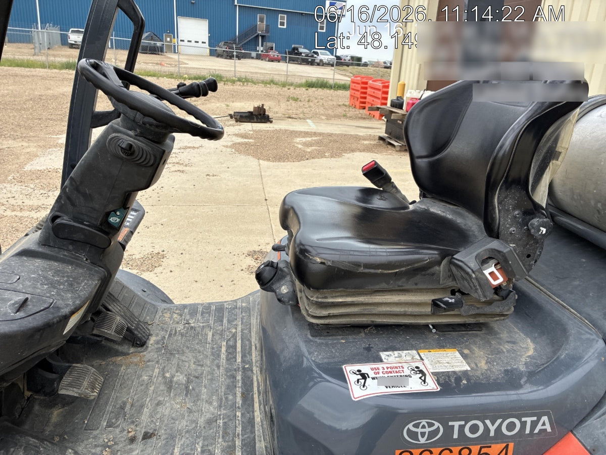 2022 TOYOTA 50-8FGU25