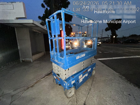 2020 Genie GS-1930 Solid Non Marking Tires, Beacon, Folding rails with half height swing gate, 800W Inverter