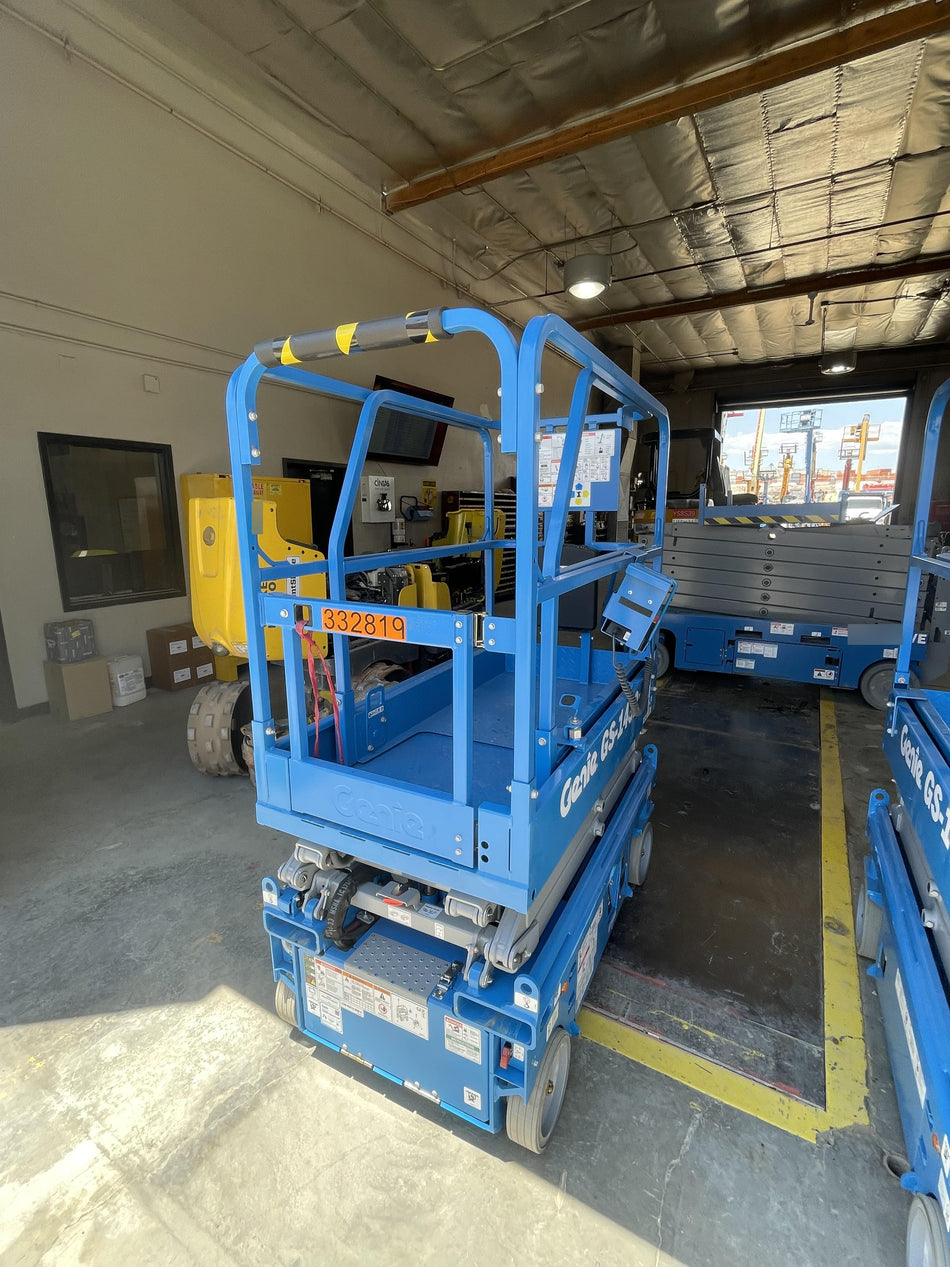 2023 GENIE GS-1432