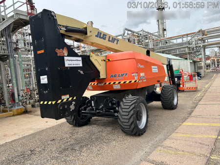 2023 JLG 800AJ