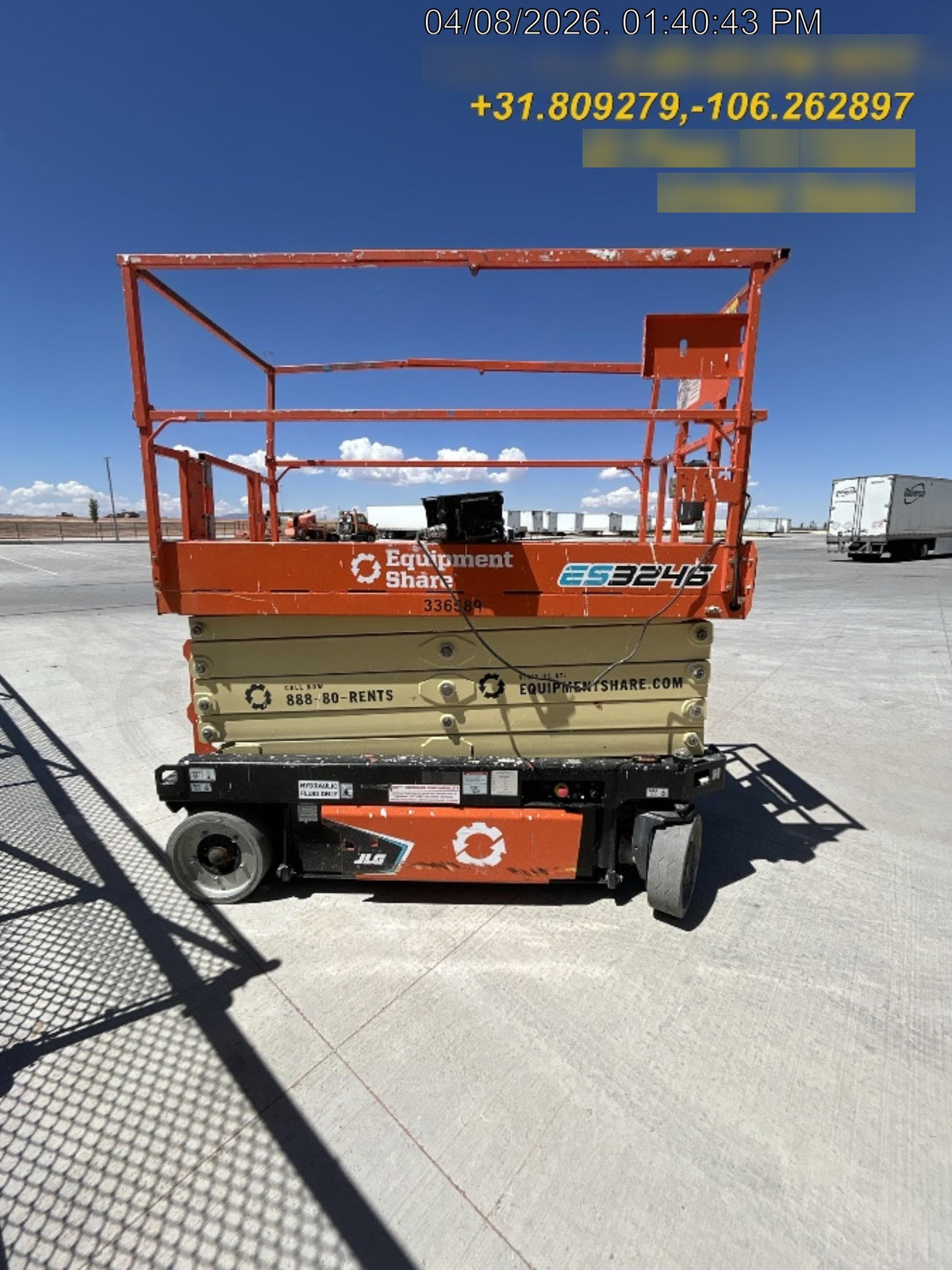 2023 JLG ES3246