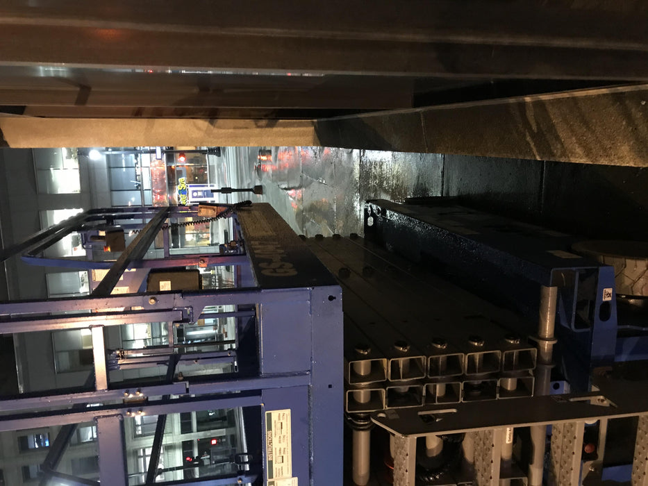 2019 Genie GS-4047 Folding rails with half height swing gate