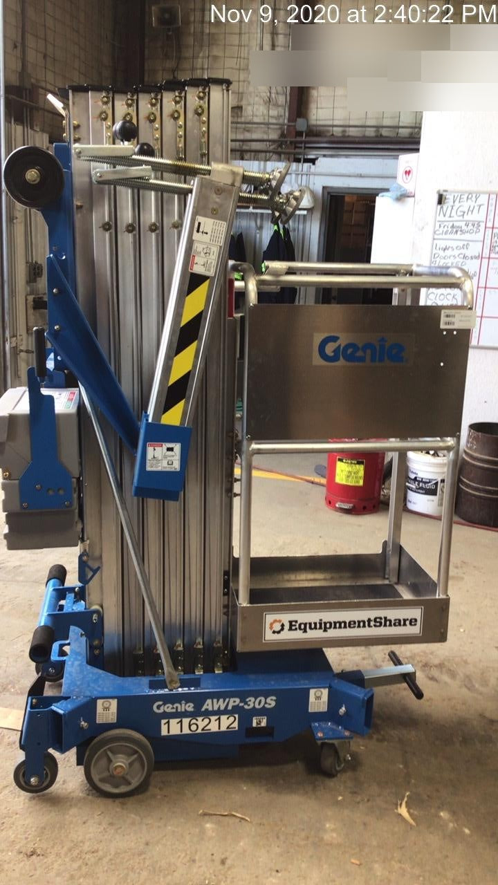 2020 GENIE AWP-30S