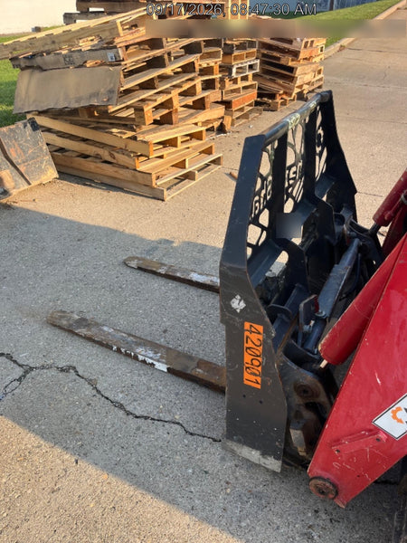2023 PALADIN 48" Pallet Forks - Paladin