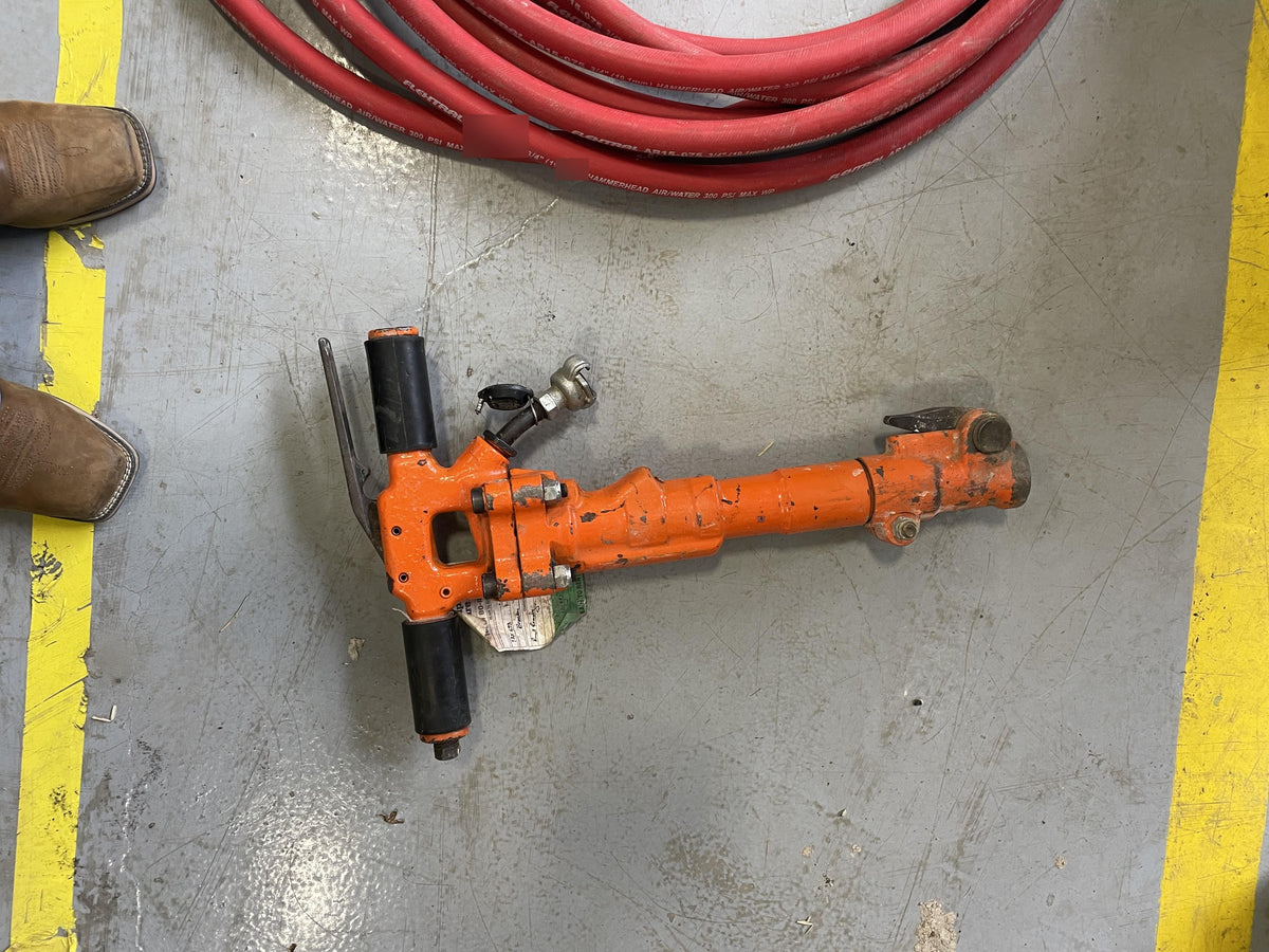 2021 MICHIGAN PNEUMATIC MP-30-1