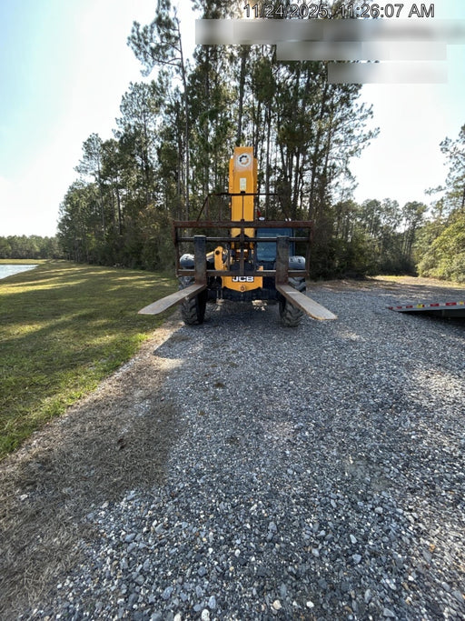 2019 JCB 509-42 74 HP w/CAB/HVAC, Beacon, Aux Hydraulics, Worklights, Solid Tires