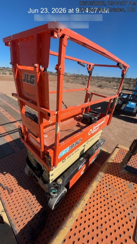 2022 JLG ES1932