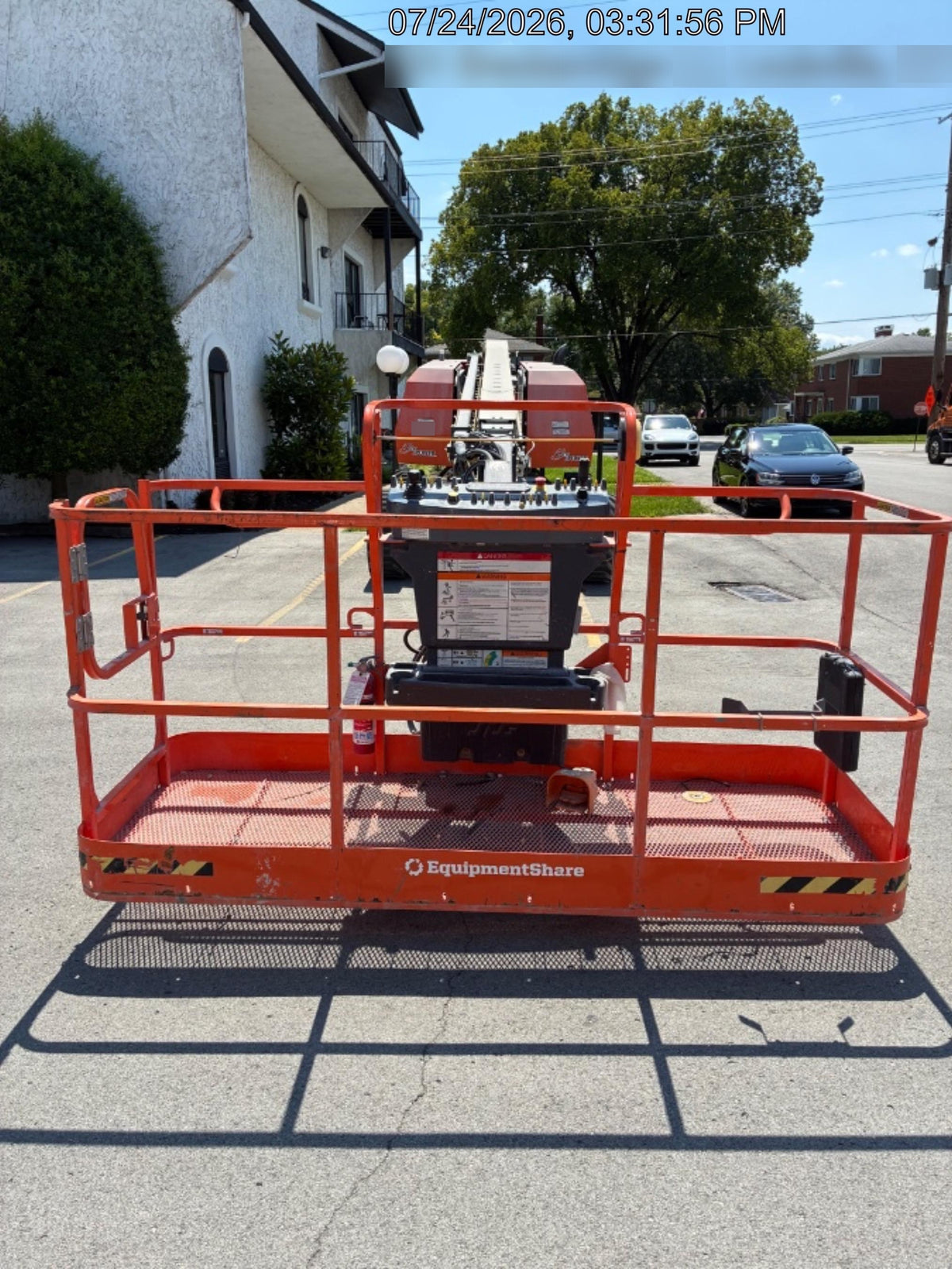 2025 JLG 660SJ