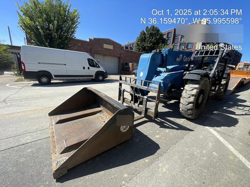 2019 Genie GTH-844 GTH-844 w/Open ROPS, FF Tires, beacon/work lights, 60" carriage/forks