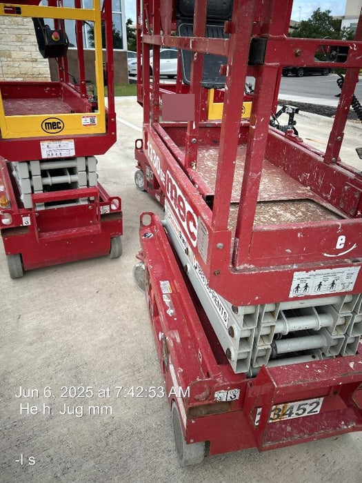 2019 MEC 1330SE MEC 1330SE w/ES Track Hardware, Full Extended 2 Year Warranty