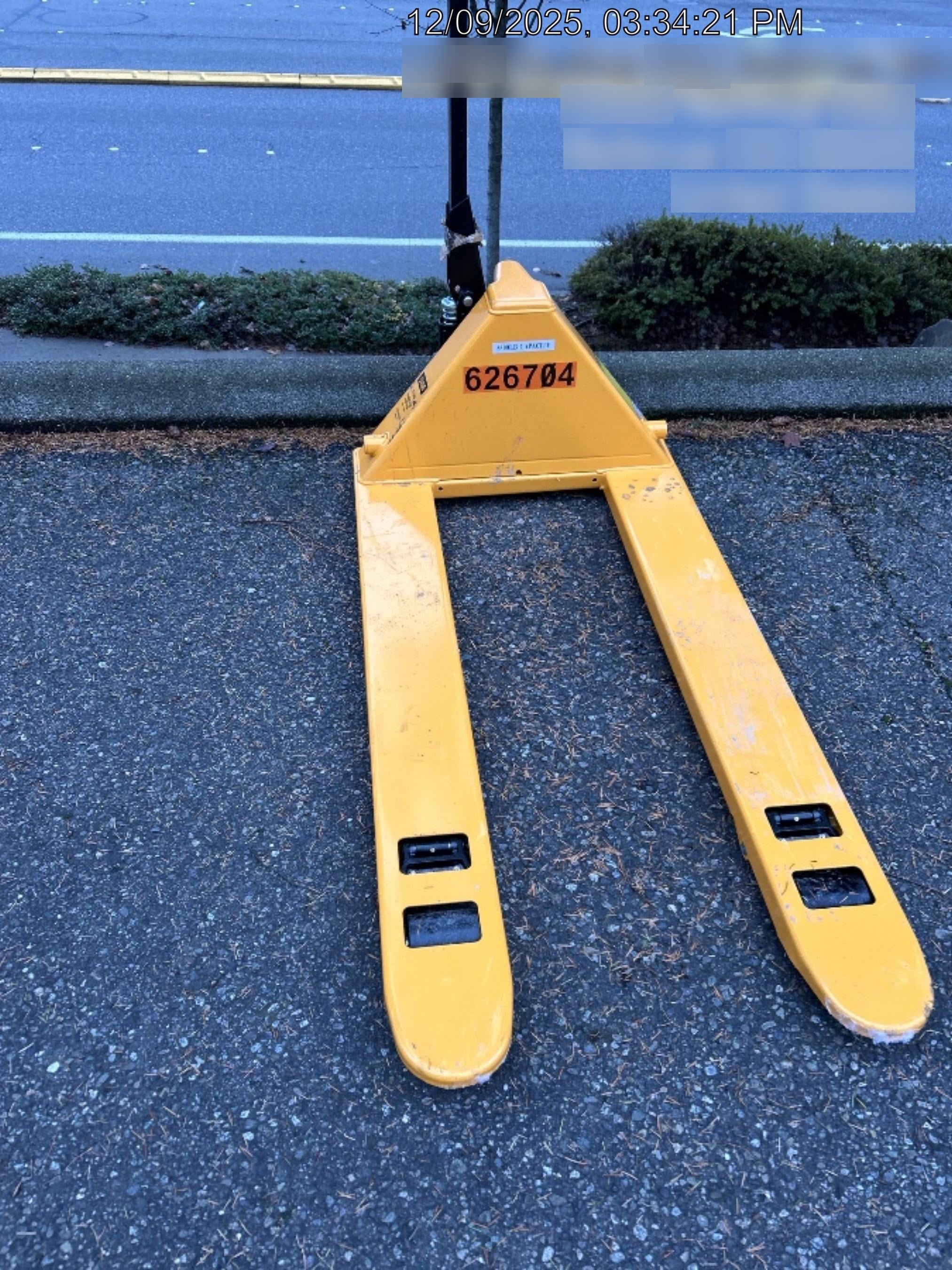 2025 ULINE H-1043