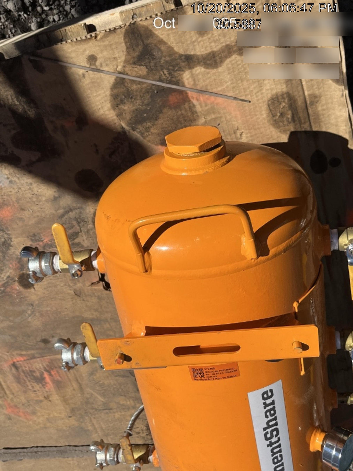2025 MICHIGAN PNEUMATIC HV-15G-8P-ES-TRACKER